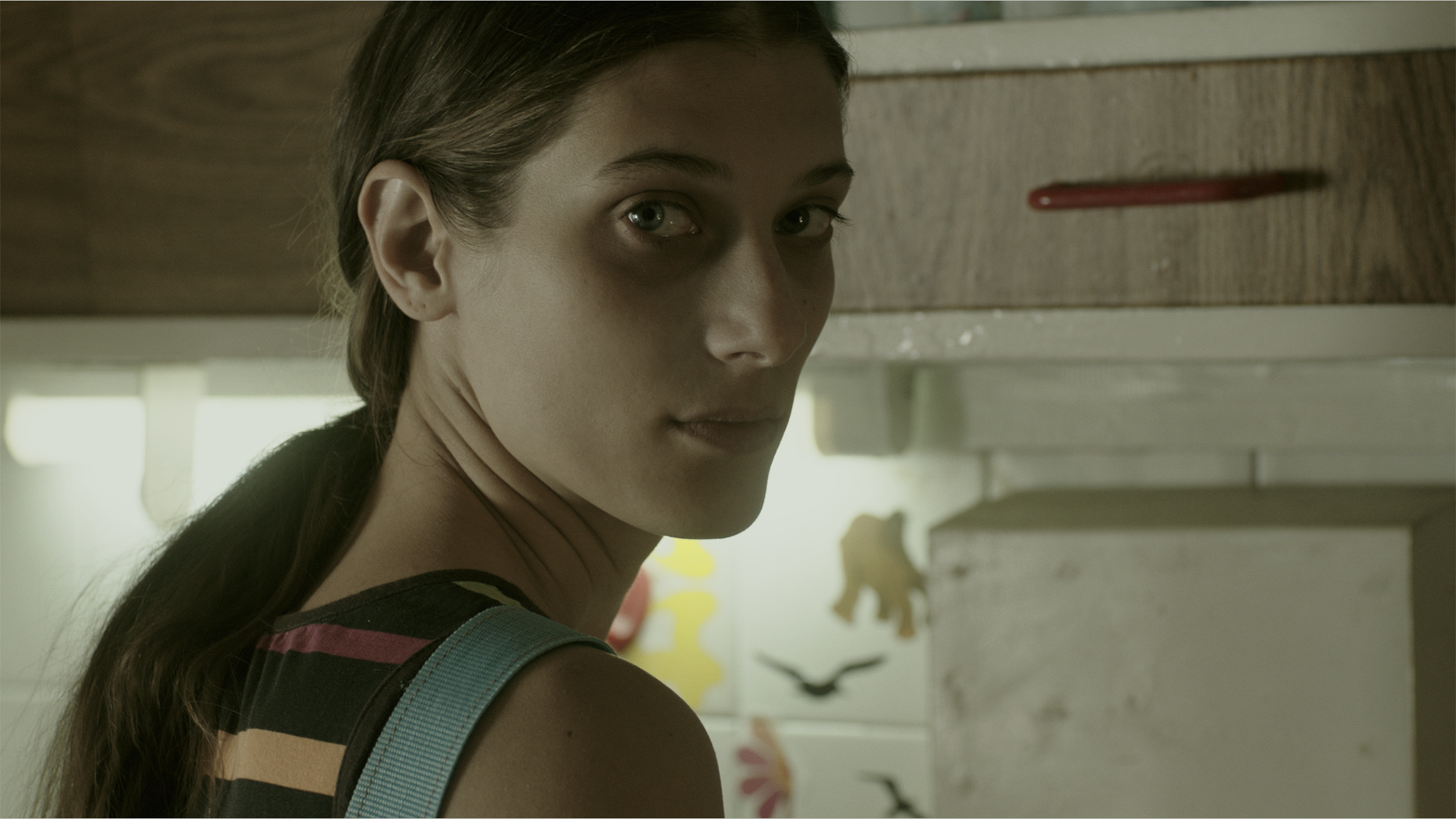 Ne gledaj mi u pijat