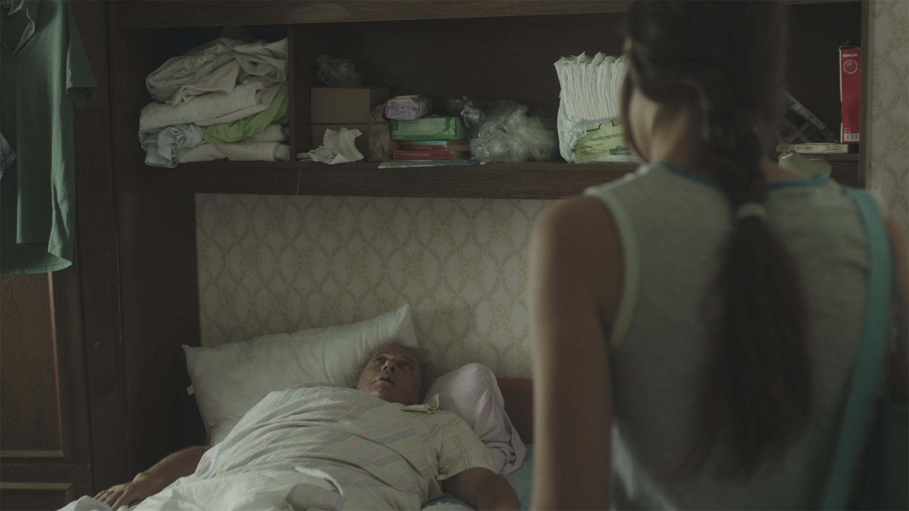 Ne gledaj mi u pijat